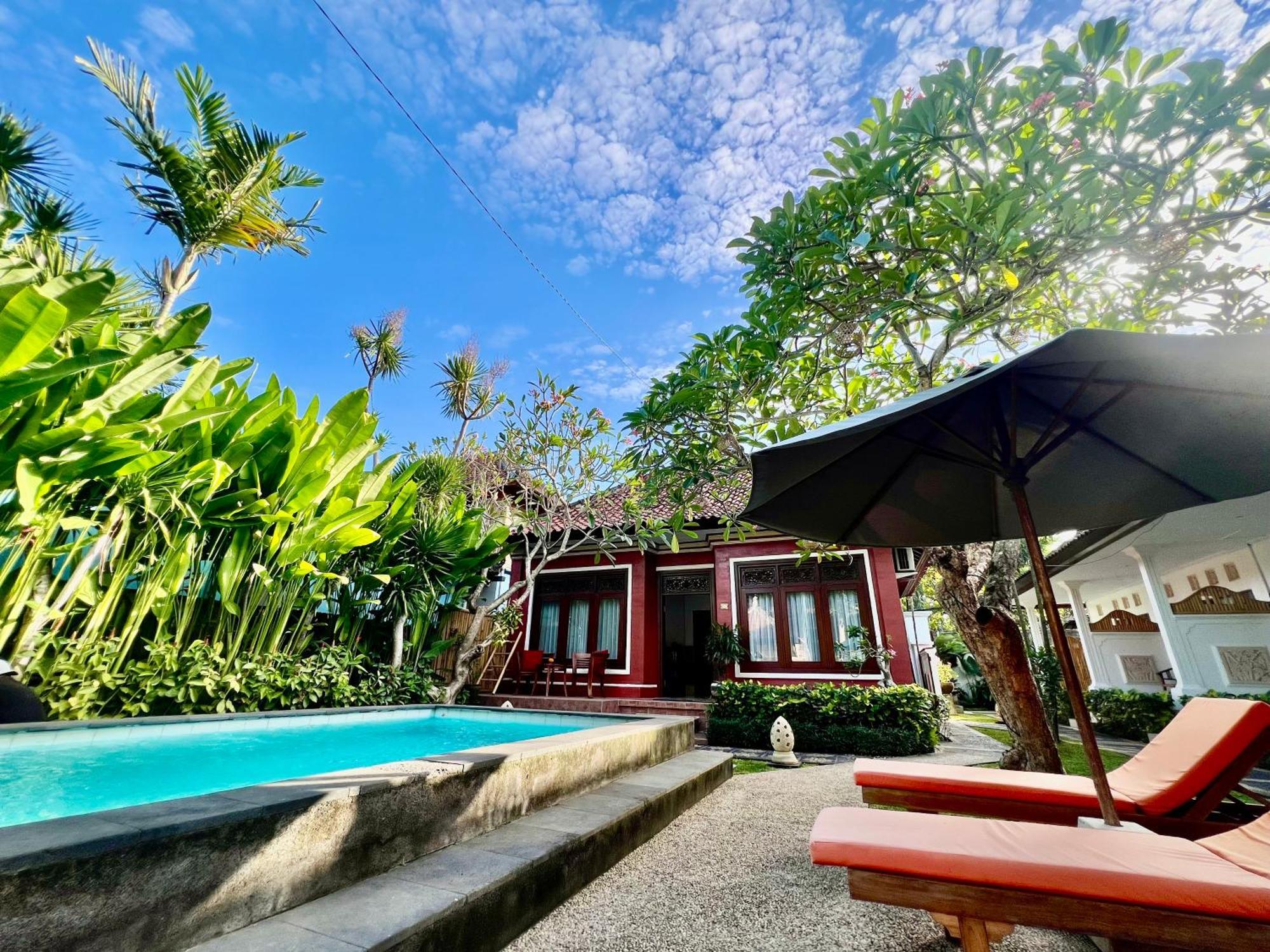 Tiga Naga Villa Denpasar Exterior foto